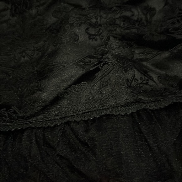 Lip service black floral brocade tulle miniskirt - Picture 3 of 5